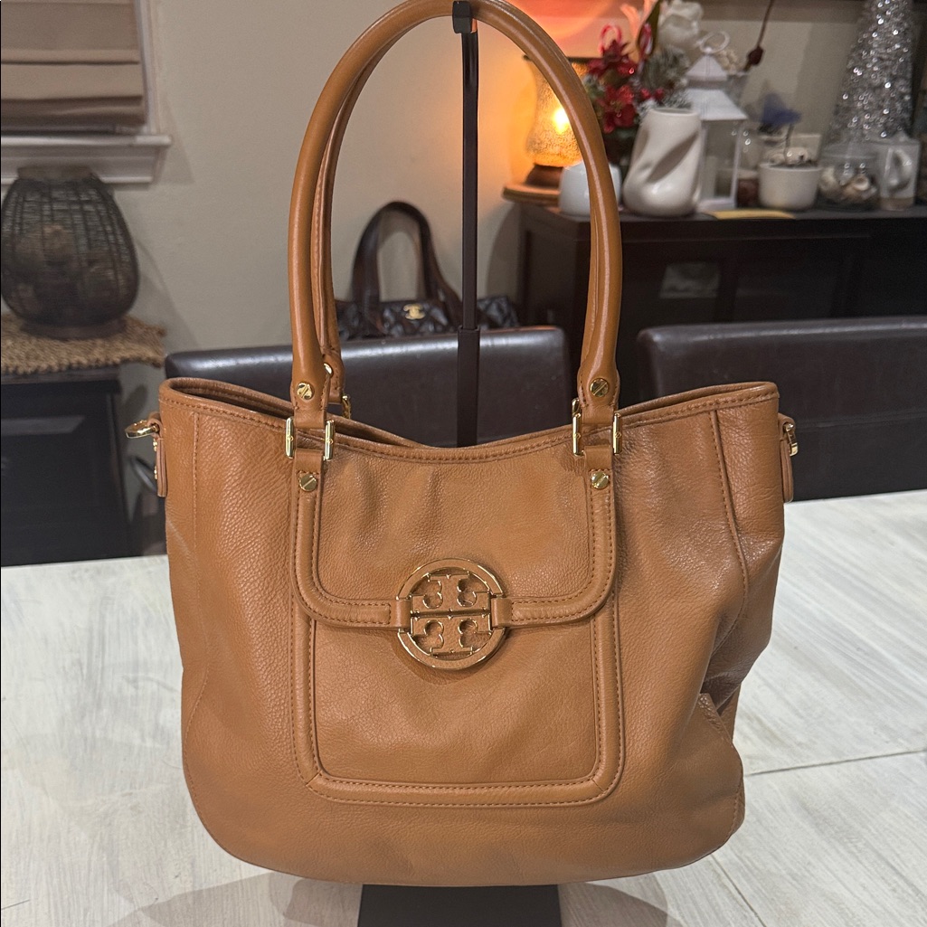 Tory Burch Amanda Hobo Brown Leather Shoulder Bag